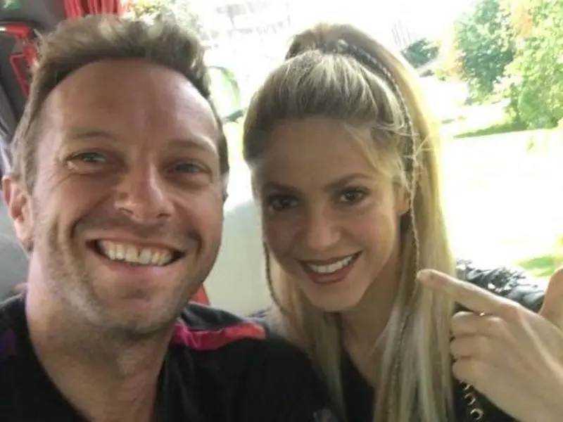 Shakira revela que Chris Martin, de Coldplay, la apoyó tras su separación de Gerard Piqué