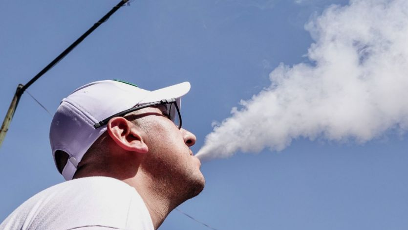 Bélgica será el primer país de la UE en prohibir la venta de cigarros electrónicos desechables