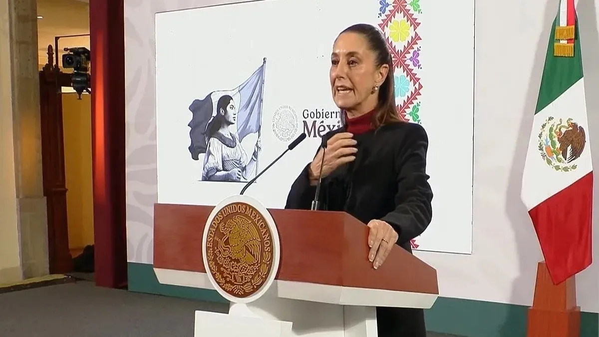 Sheinbaum presenta la nueva tarjeta del Bienestar de 2025, ¿debes cambiarla?
