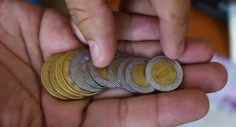 Peso mexicano se deprecia en penúltima sesión del año