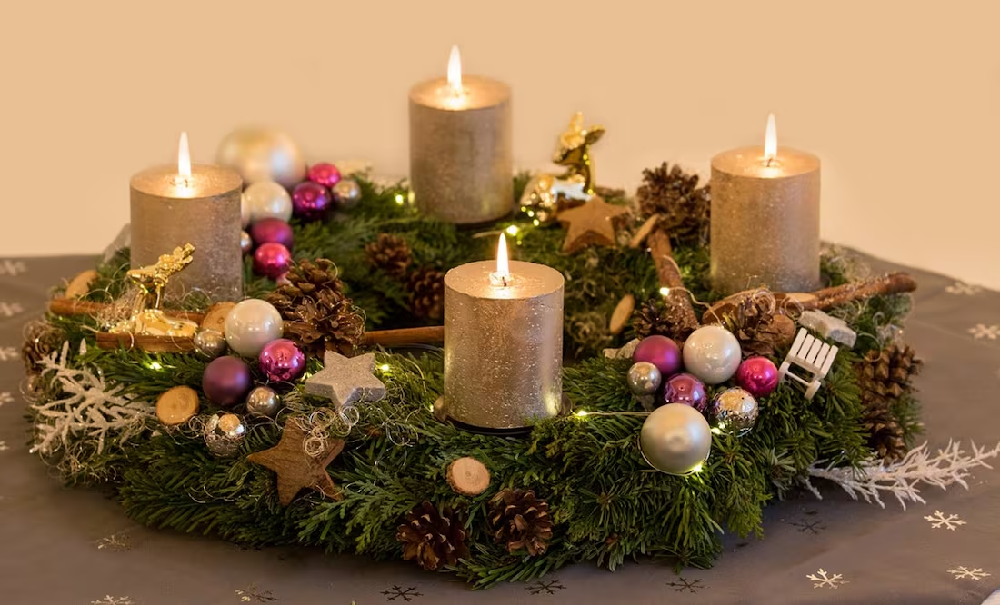 Corona de Adviento 2024; ¿qué es y cuál es el significado de sus velas que adorna los hogares en Navidad?