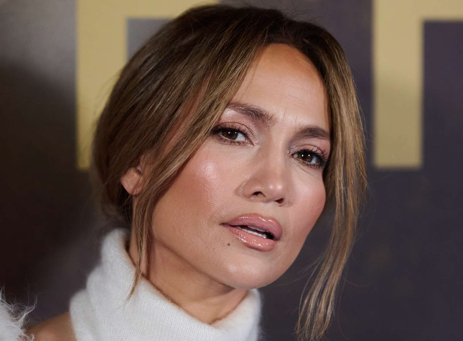 «Estás envejeciendo»; Jennifer Lopez reacciona a incómodos comentarios sobre su edad