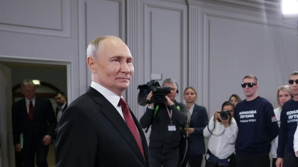 Putin dice que quiere continuar la guerra en 2025: «Rusia se ha vuelto mucho más fuerte en los últimos años»