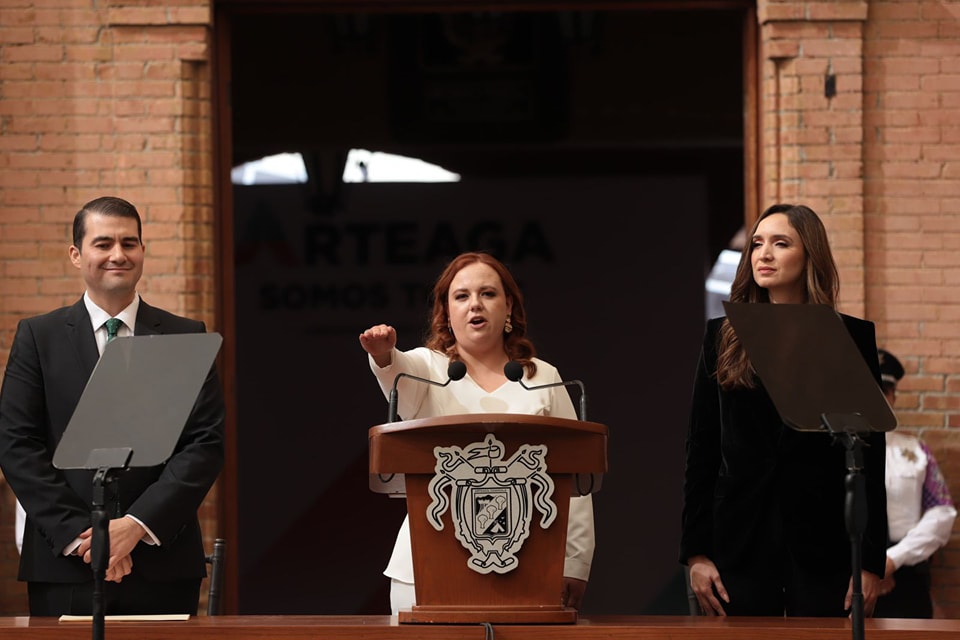 Es Ana Karen Sánchez alcaldesa de Arteaga