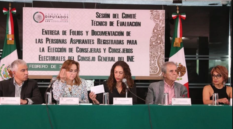 Comité del Legislativo no suspenderá proceso lectivo: «Orden judicial es improcedente e inatendible»