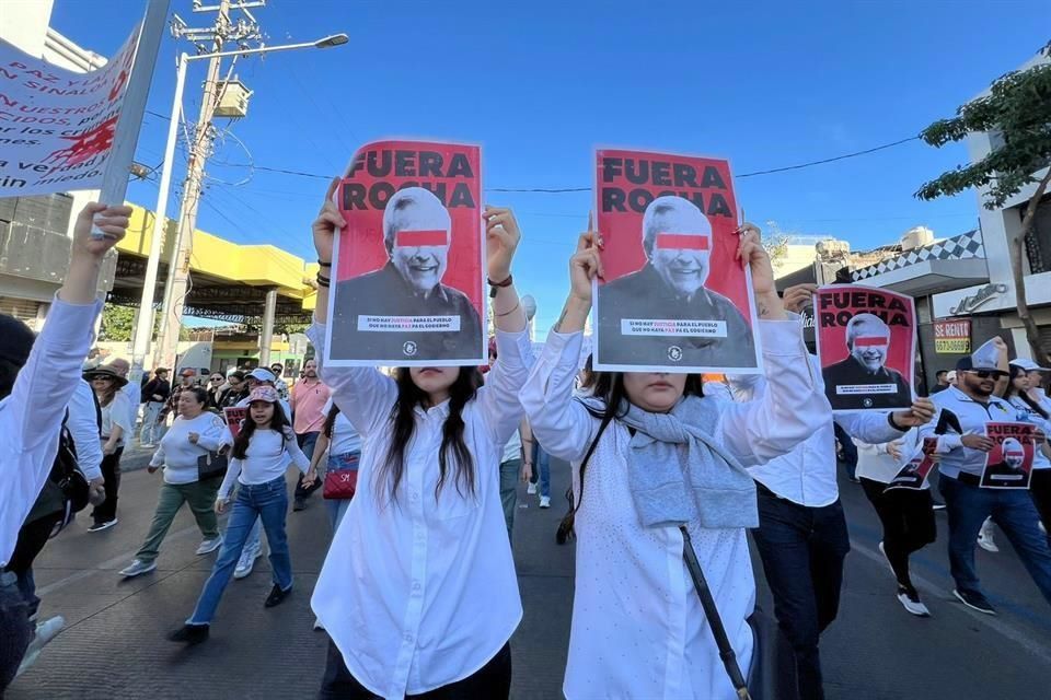 Marchan por la paz en Sinaloa; urgen nuevamente ‘fuera Rocha’