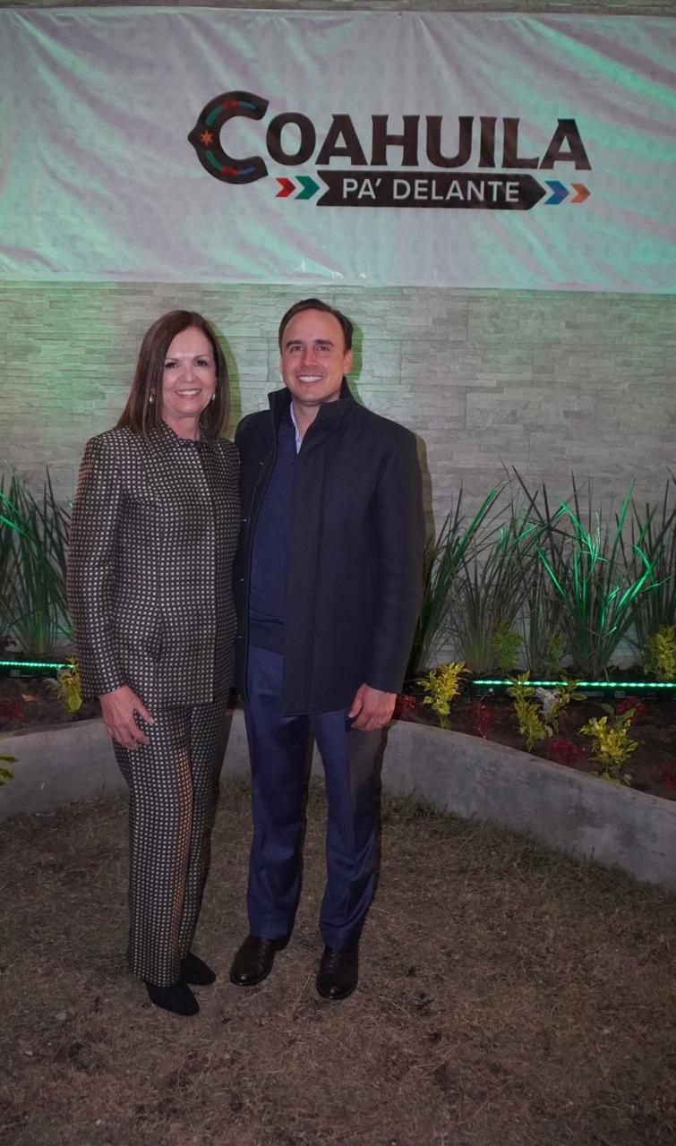 Con Sari y Sheinbaum va C.F al siguiente nivel