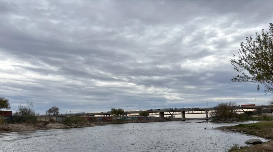 Vacíos de migrantes los cruces fronterizos