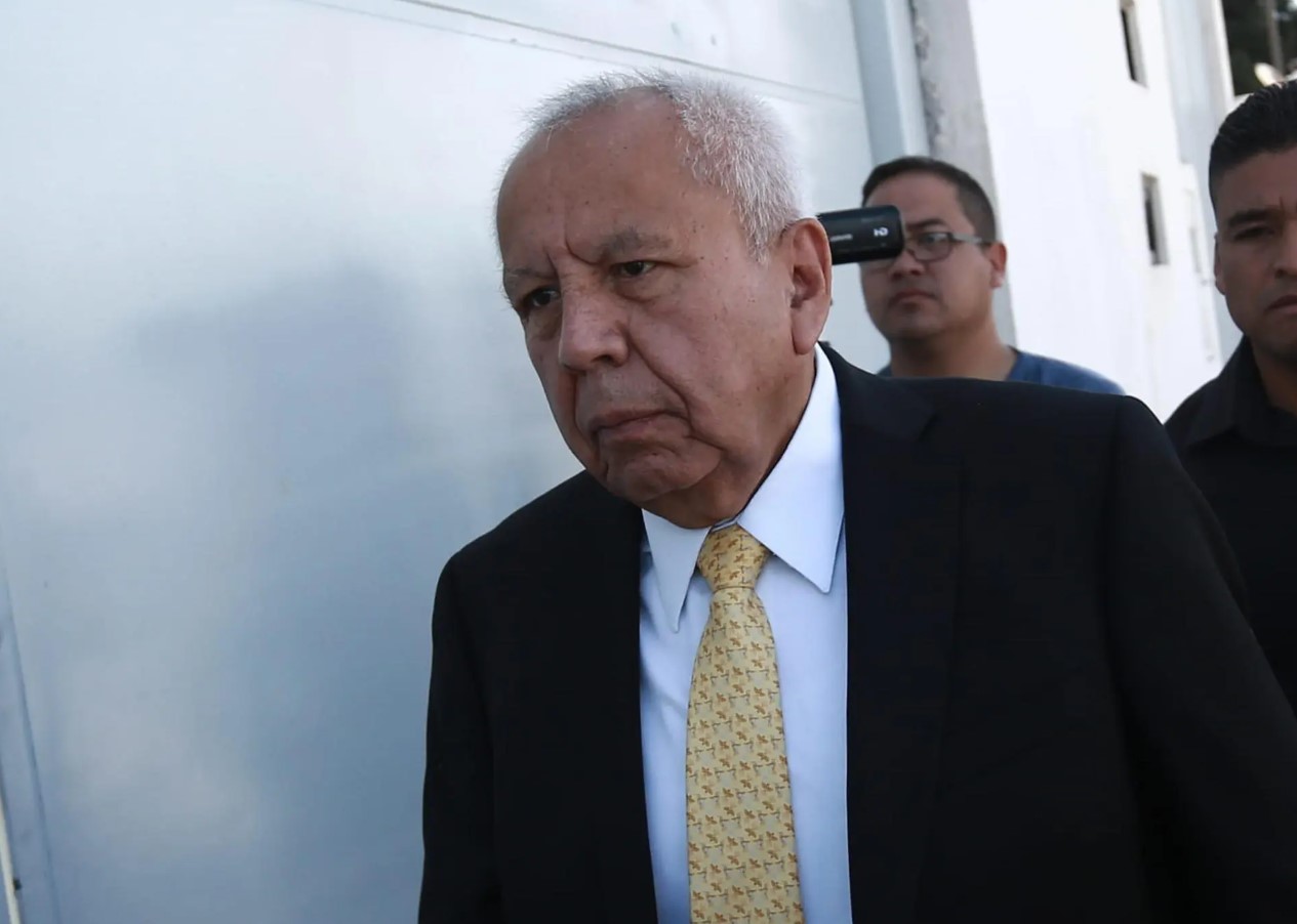 Sheinbaum justifica permanencia de Garduño al frente del INM