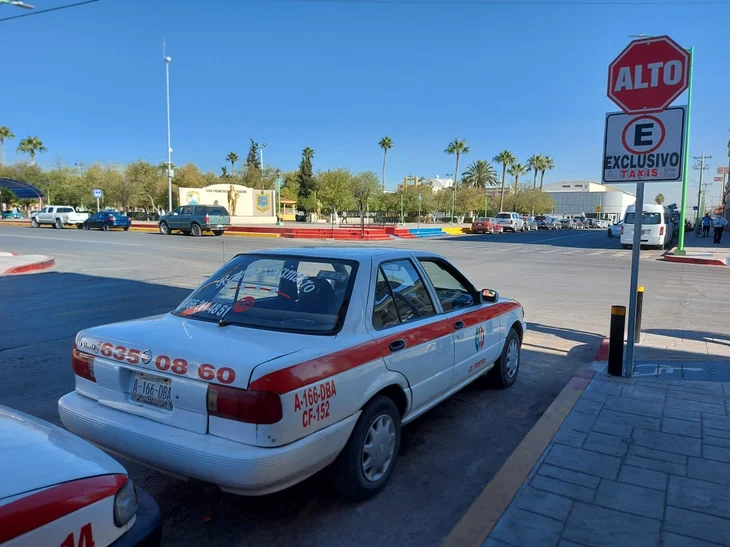 Buscan Taxistas ajustar las tarifas