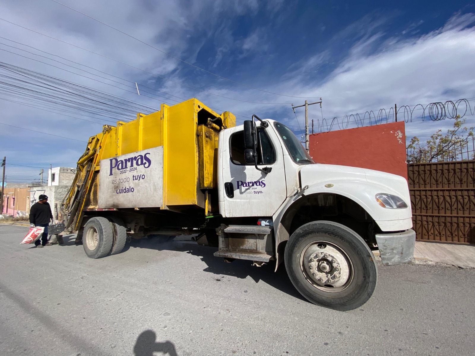 Regulariza Parras servicio de recolección de basura