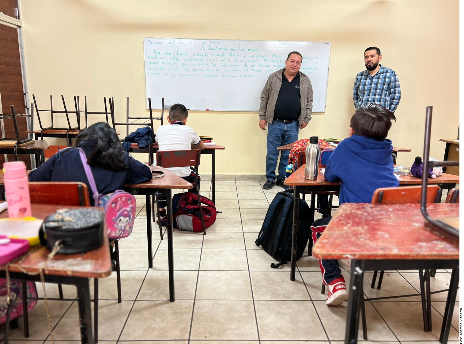 Que Rocha admita problema, pide maestro que convocó marcha
