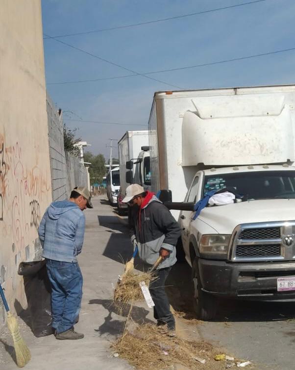 Envía Tomás brigadas de limpieza a colonias