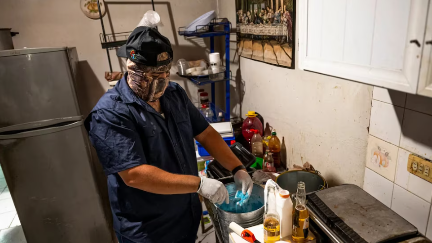 “La síntesis ilícita de fentanilo está bien establecida en México”: NYT