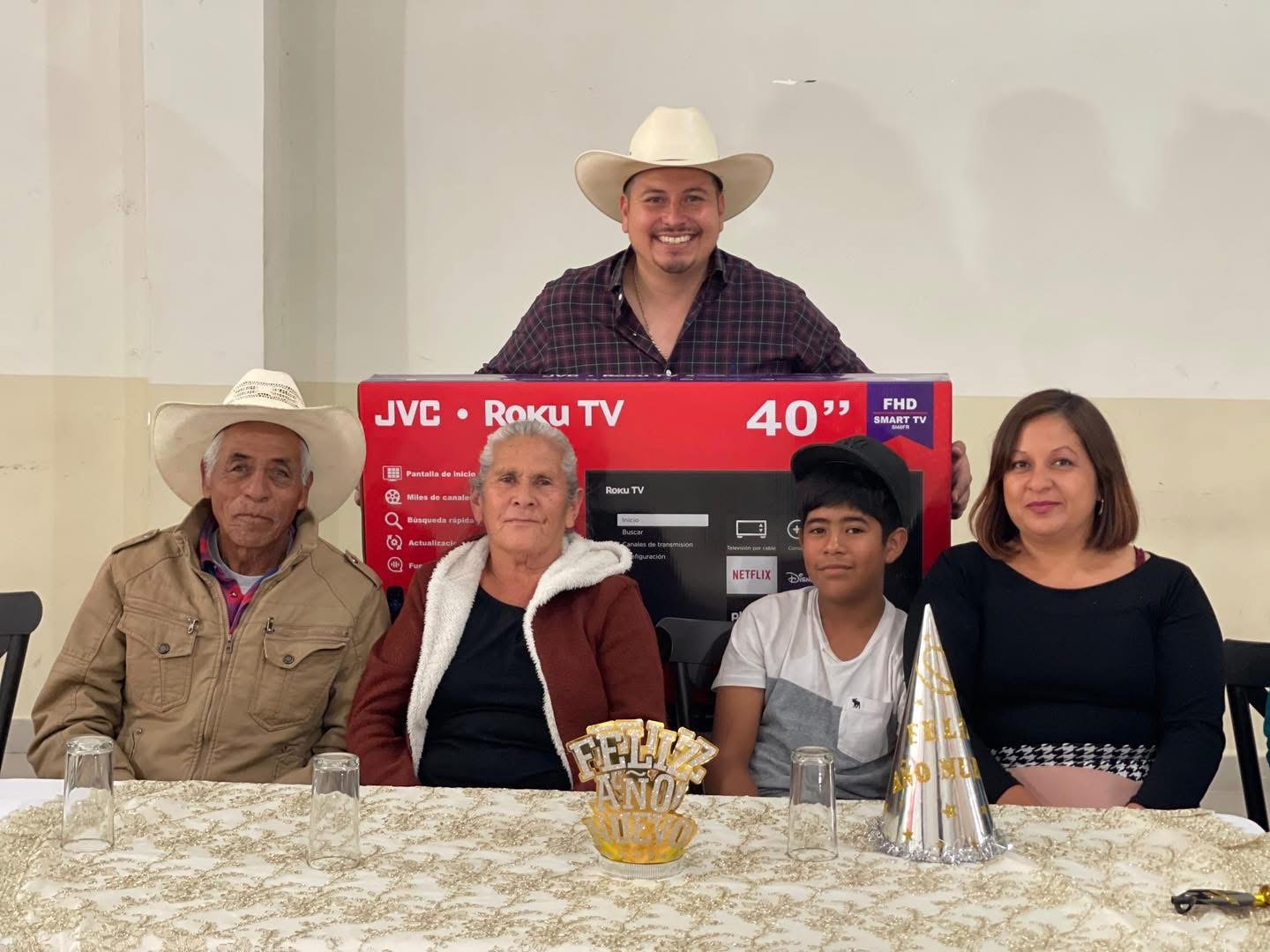 Hugo Lozano; ejemplo de gran cercanía social