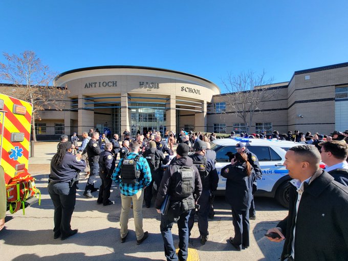 Tiroteo en escuela de Nashville; tres heridos, incluido el agresor