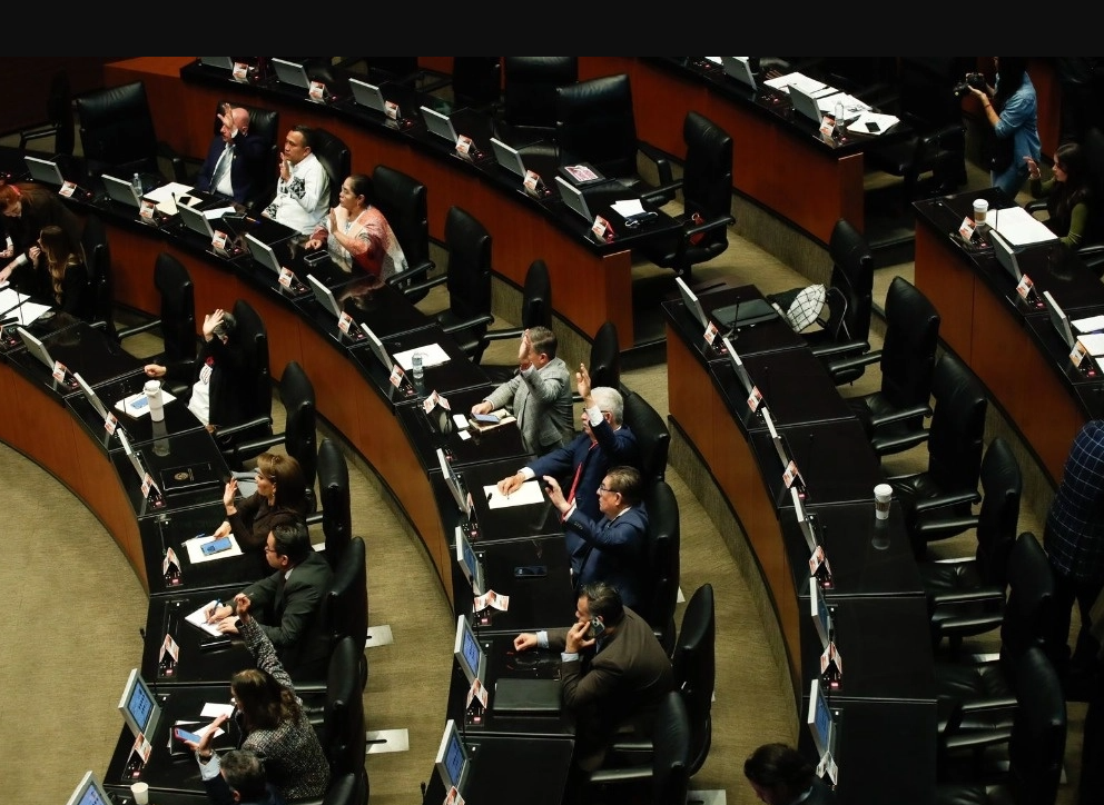 Vapeador, oficialmente es ilegal; publican decreto en el DOF