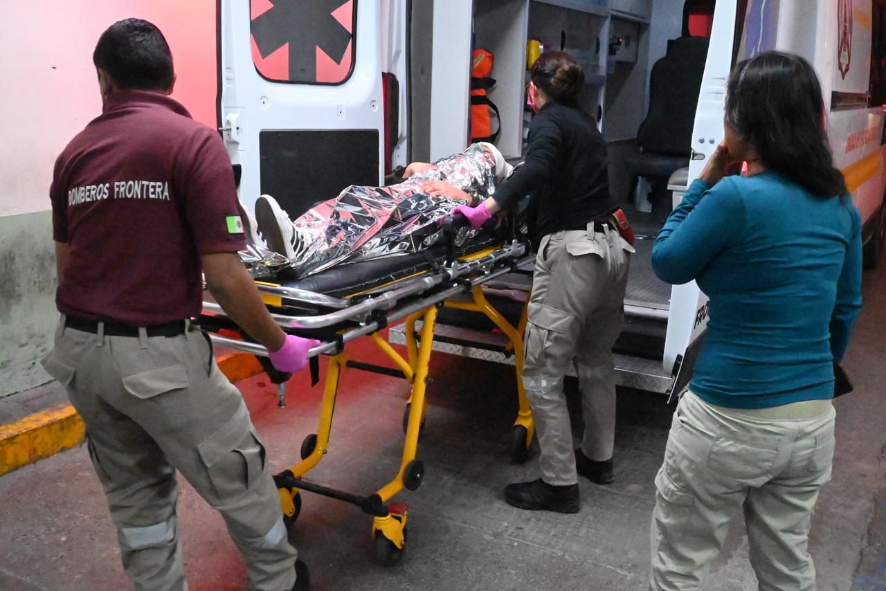 Se fractura cráneo niña en cancha de futbol