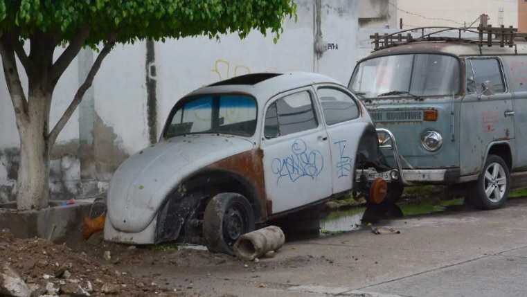 Da el Municipio 72 horas para quitar autos chatarra