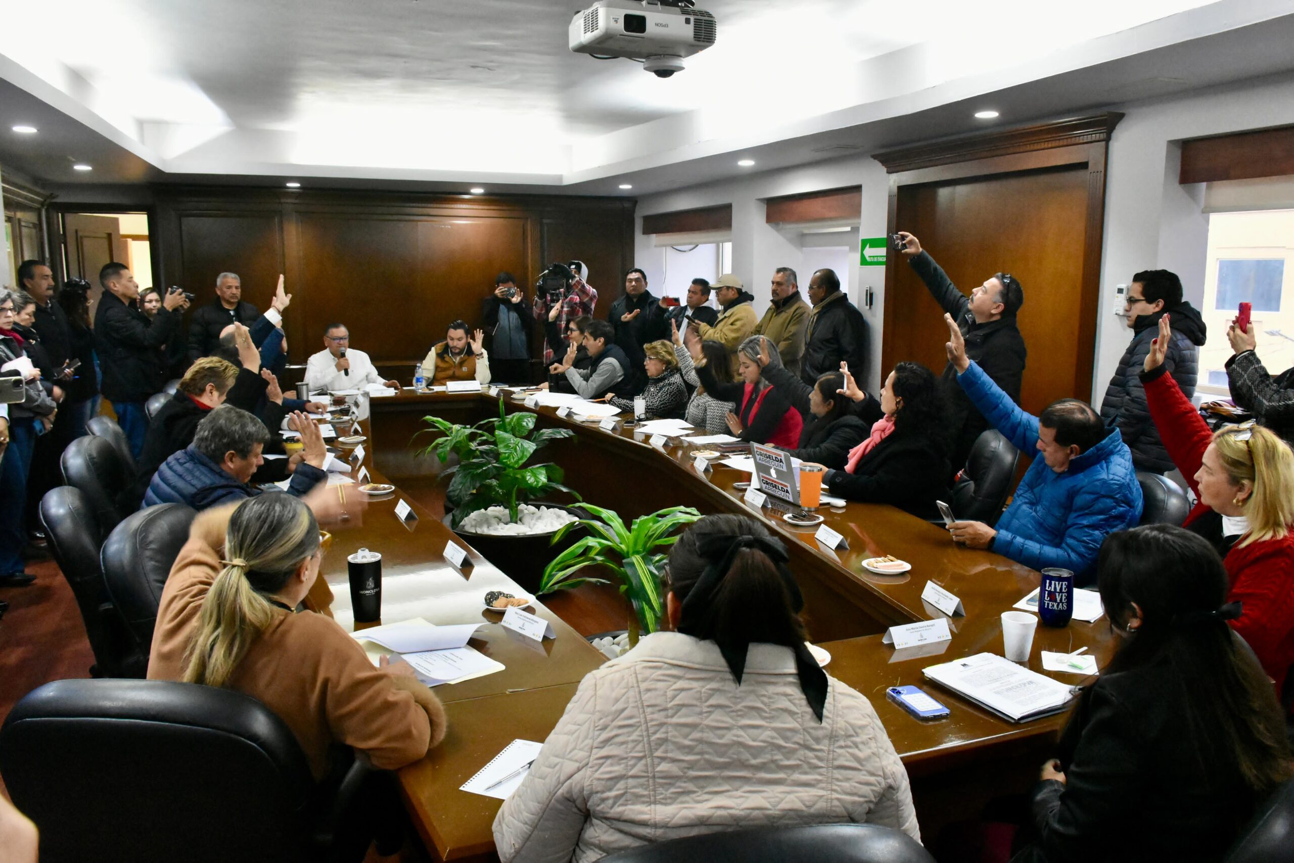 Aprueba Cabildo propuesta de Villarreal en Pensiones