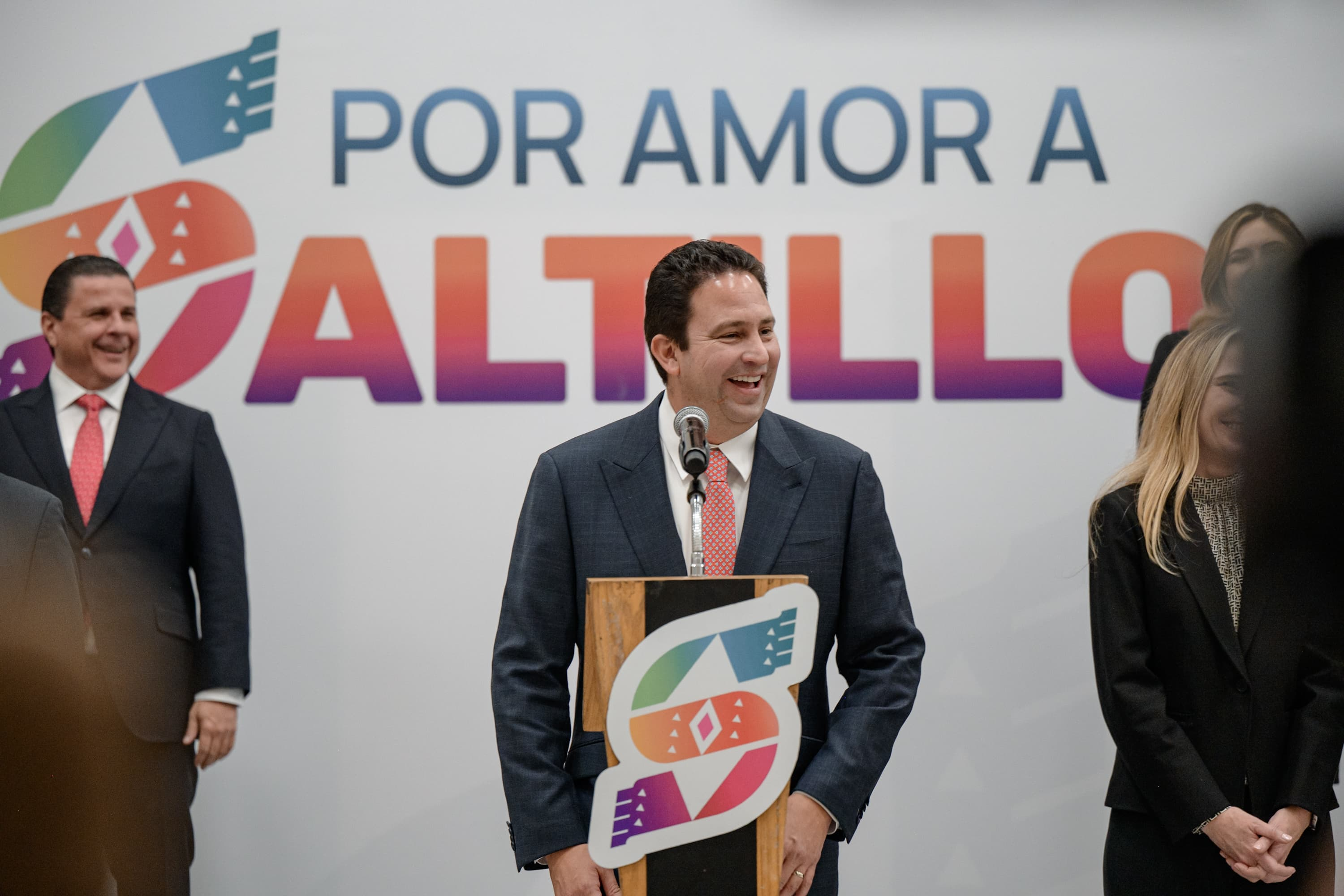 Presenta Javier Díaz a su Gabinete; trabajarán con Amor por Saltillo