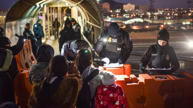 ¿Cuál es la diferencia entre deportación y repatriación; cuáles son sus consecuencias legales?