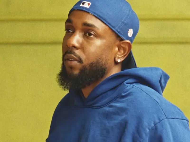 ¿Quién es Kendrick Lamar, exitoso rapero que estará en el medio tiempo del Super Bowl?