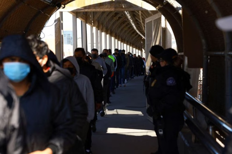 Hay denuncias por presuntas violaciones a DH de migrantes: Sheinbaum