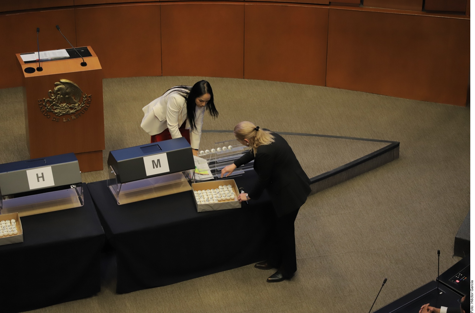 Realiza Senado sorteo de aspirantes de PJF