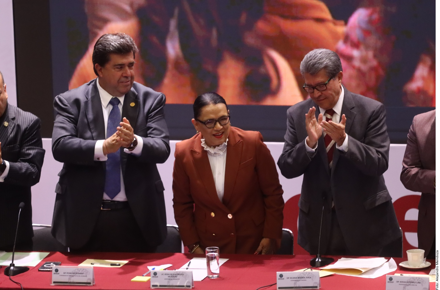 México saldrá adelante de xenofobia y racismo.- Segob