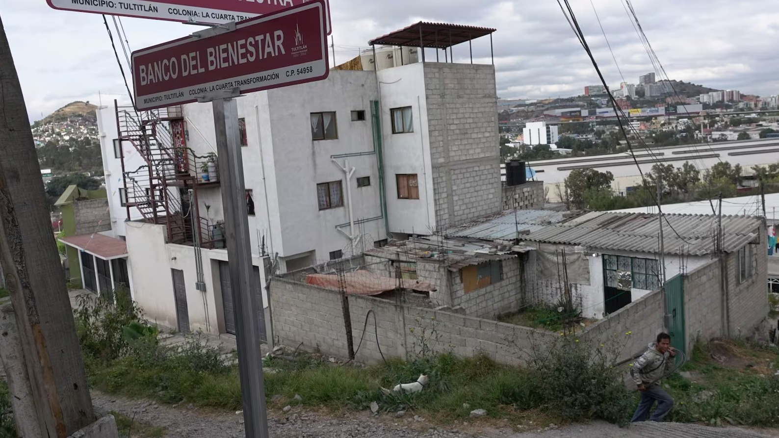 ‘Voto por voto’: Vecinos aceptan consulta popular para revisar el nombre de la colonia Cuarta Transformación