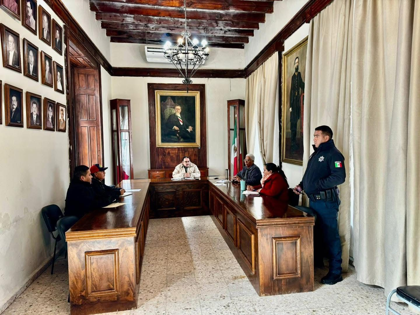 Policías de Cuatro Ciénegas usarán cámaras de solapa