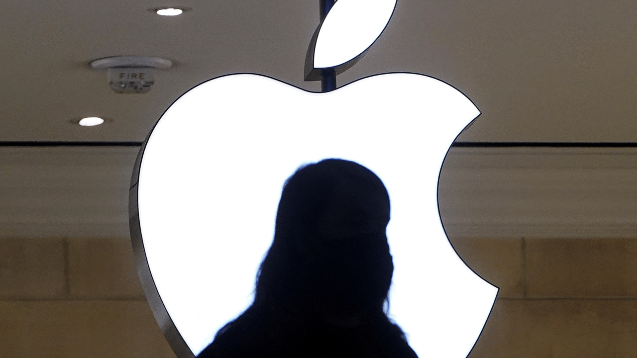 Consejo de Apple recomienda a accionistas que voten contra propuesta de eliminar programas de diversidad