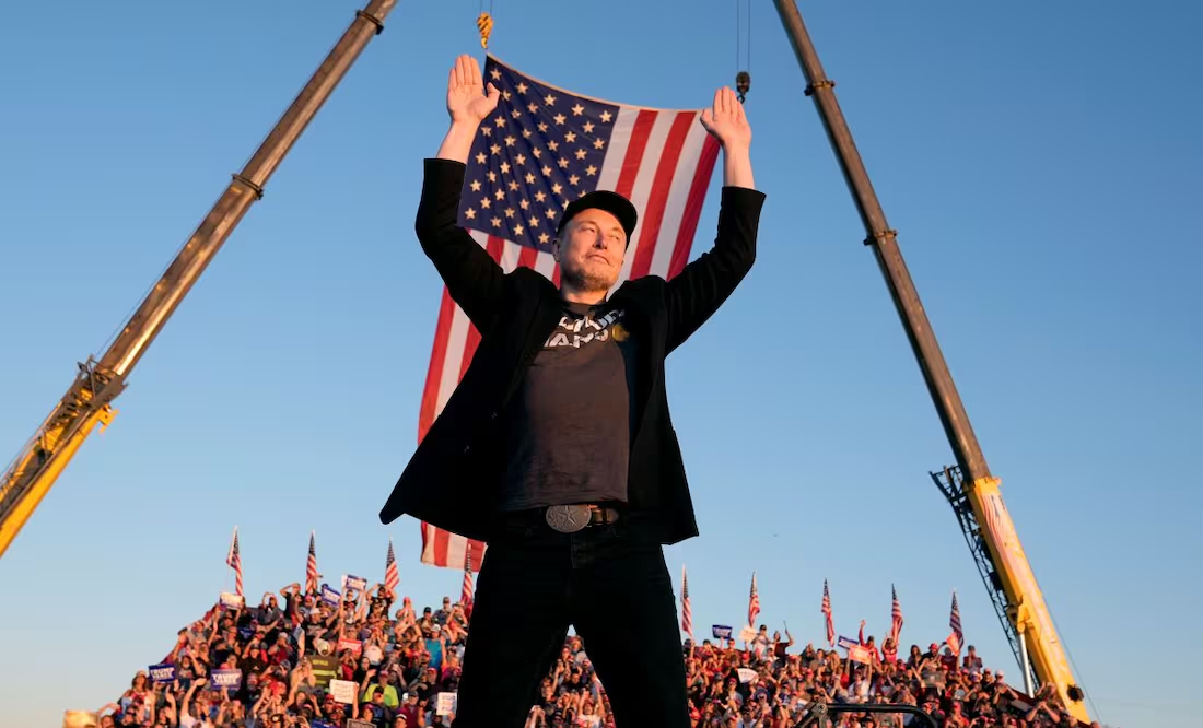 Elon Musk apoya a activista ultraderechista británico; acusa al gobierno del Reino Unido de dirigir “un estado policial tiránico”