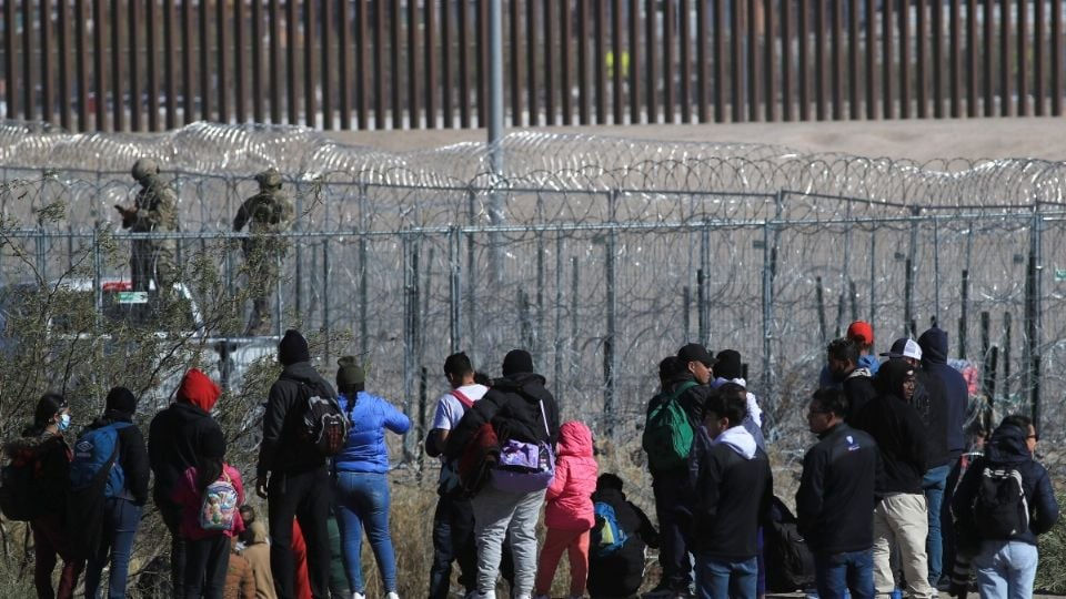Ley para detener migrantes sospechosos de robo en Estados Unidos podría ser la primera que firmará Trump