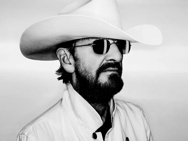 Ringo Starr y leyendas del country se unen para apoyar a víctimas de los incendios en California