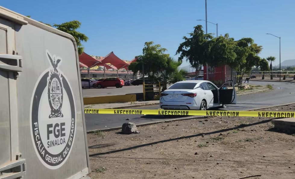 Atacan a balazos a jefe de Policía de Investigación en Culiacán