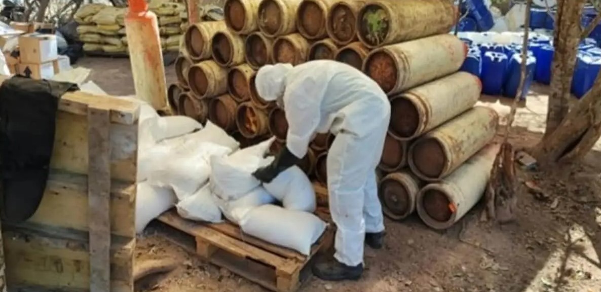 Aseguran 20 laboratorios clandestinos en Sinaloa