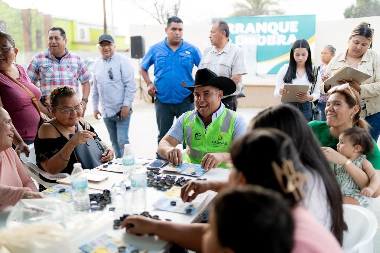 Encabeza Chano obras en Cloete