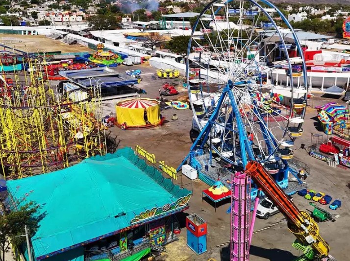 Disparan contra casa para exigir cancelación de Feria de Iguala