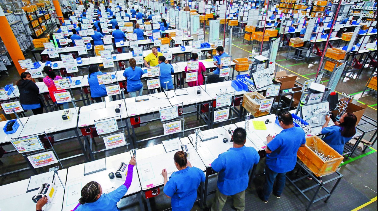 El CCE anuncia más de 38,000 vacantes para connacionales que regresen de EU a México