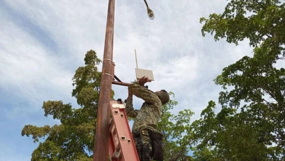 Hallan red de videovigilancia clandestina en Culiacán y desmantelan más de 300 cámaras irregulares