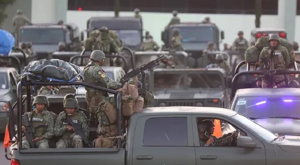 México despliega miles de militares en frontera con EU tras acuerdo con Trump