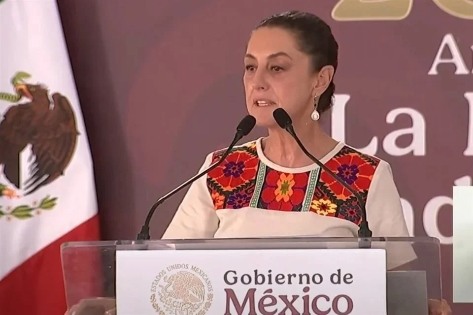 Busca Sheinbaum recuperar petroquímica de Pemex