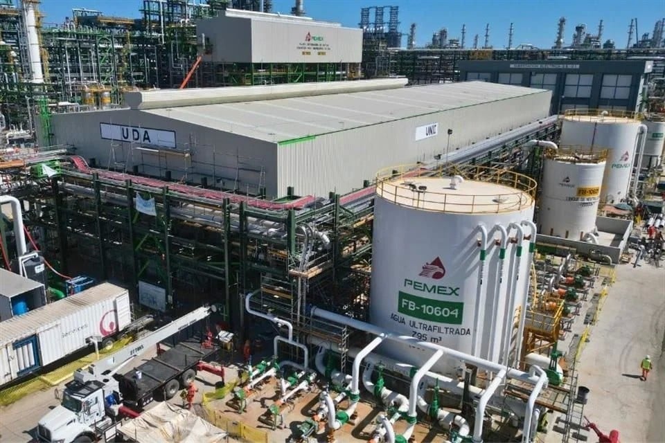 Refinería Dos Bocas; sobrecosto y retraso