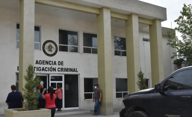 Detienen a hombre por posesión de narcóticos