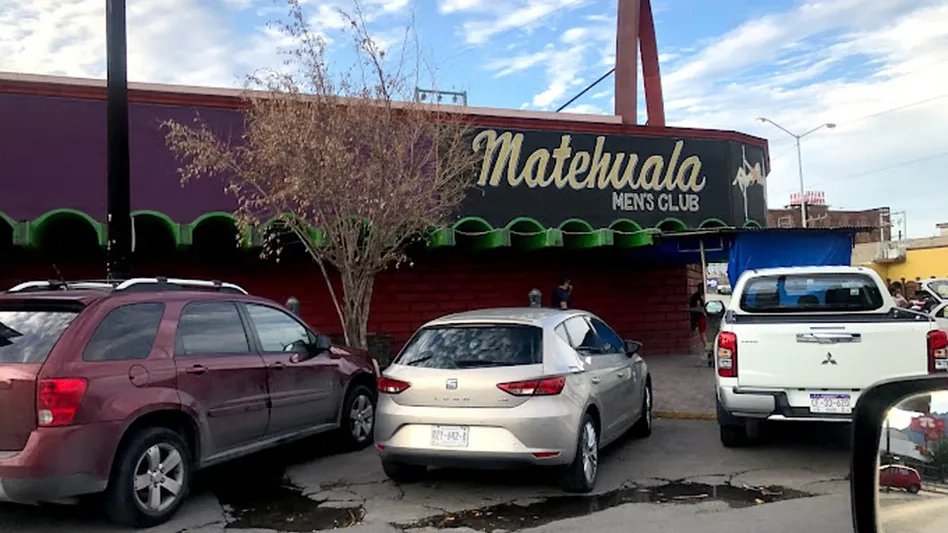 Hombre MUERE en table dance Matehuala en Monterrey; habría sufrido un ataque cardiaco