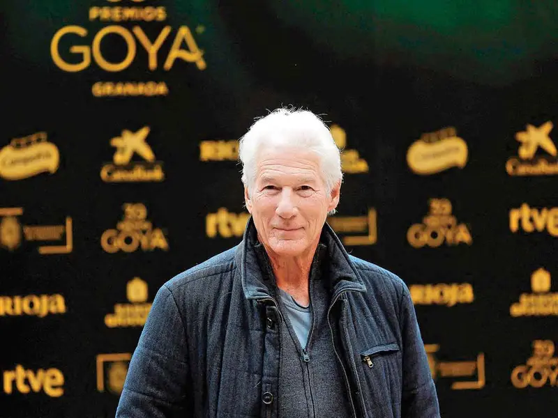 “El mundo está en riesgo”: Richard Gere