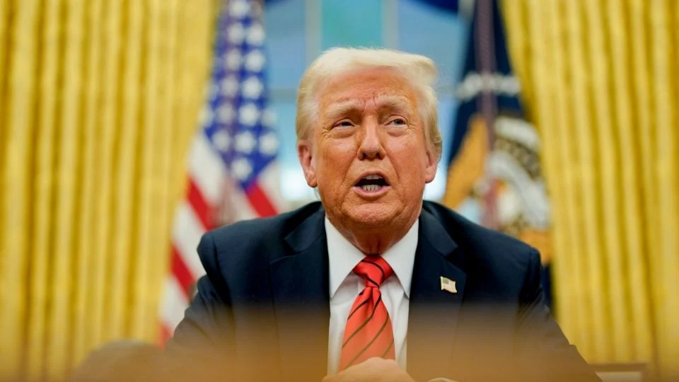 Juez ordena al gobierno de Trump que descongele los fondos de ayuda al exterior
