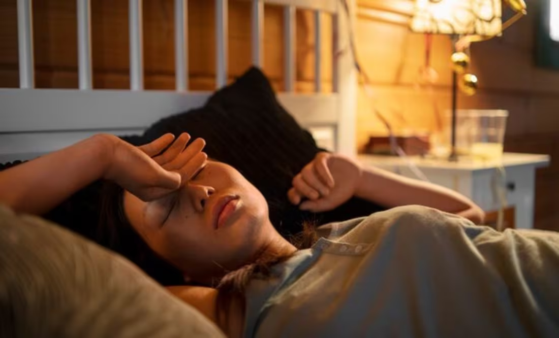 La Inteligencia Artificial confirma qué significa despertarse a las 3 am; desmiente las creencias populares